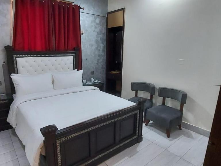 Elet Business Hotel Karachi Extérieur photo